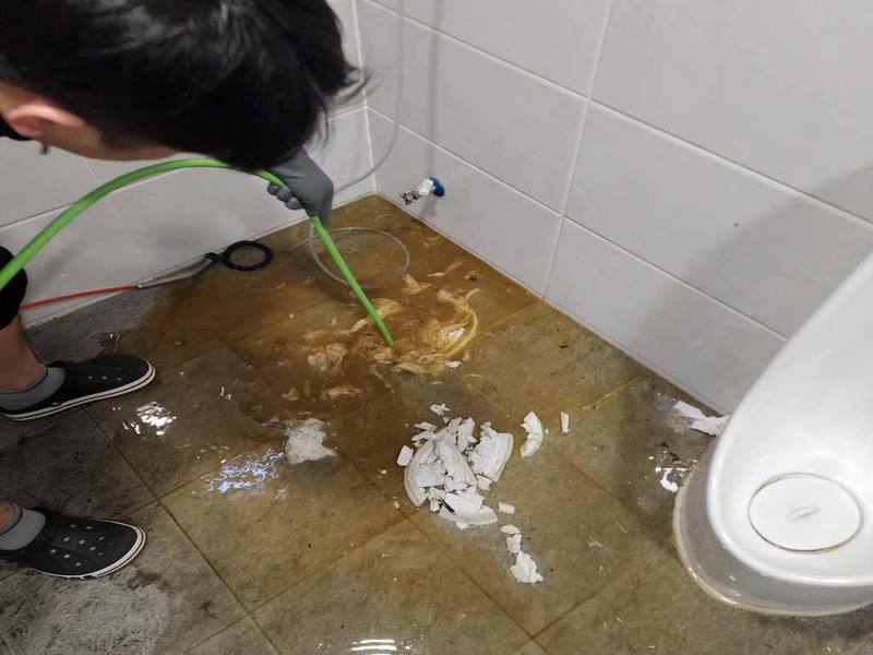 동두천 변기역류 작업사례 2